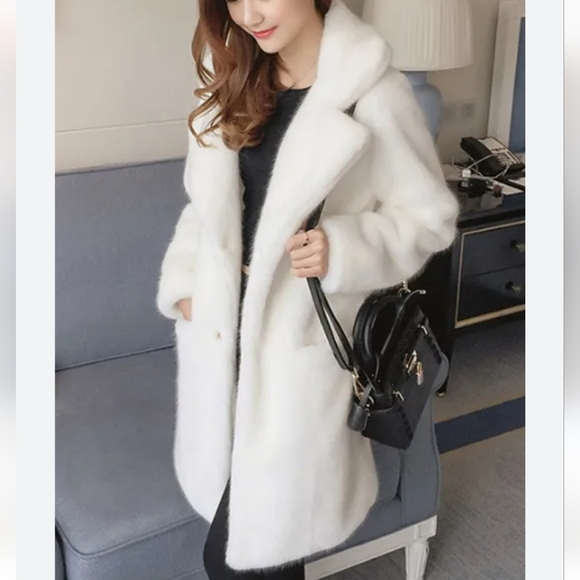 White furry jacket - Picture 9 of 10